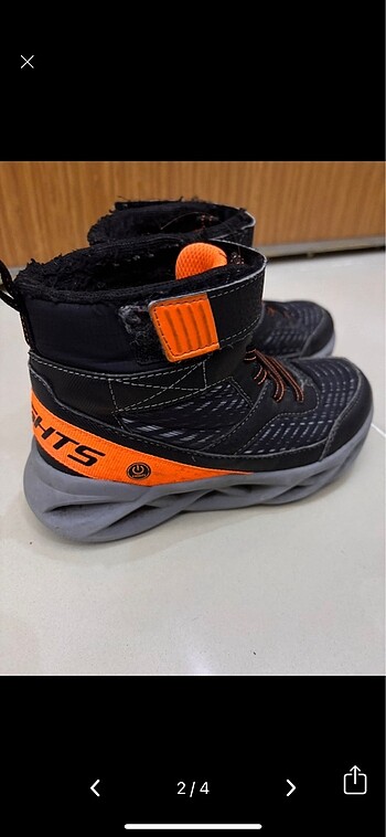 Skechers Skechers bot