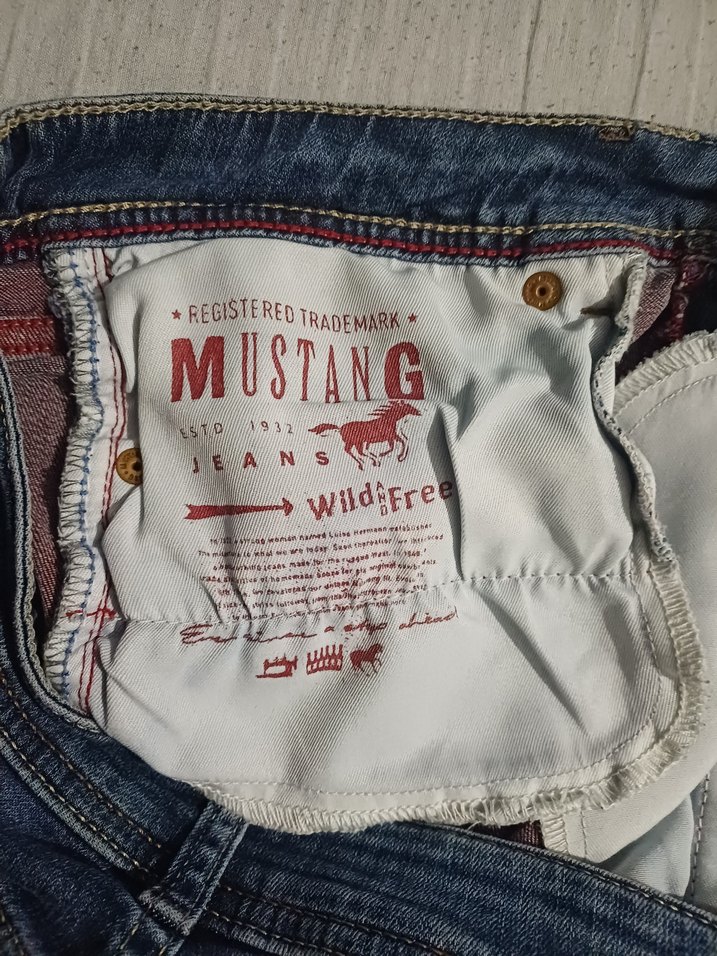 Vintage Mustang Jasmin Y2K fit - Görsel 2