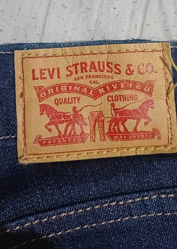 Levis s/m