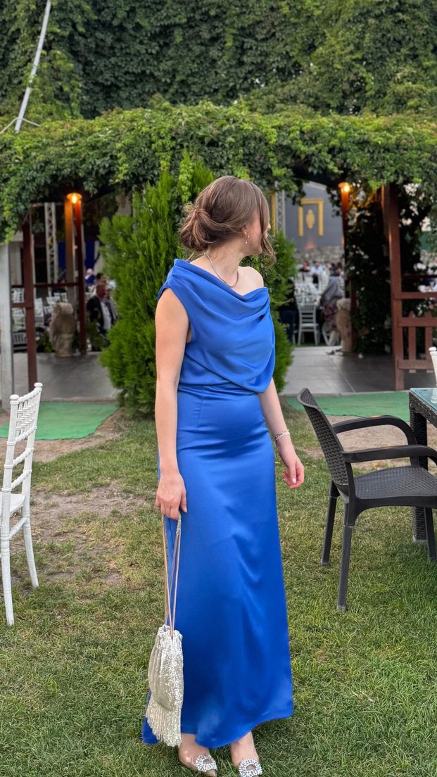 V Yaka Lacivert Midi Abiye Elbise - Görsel 5