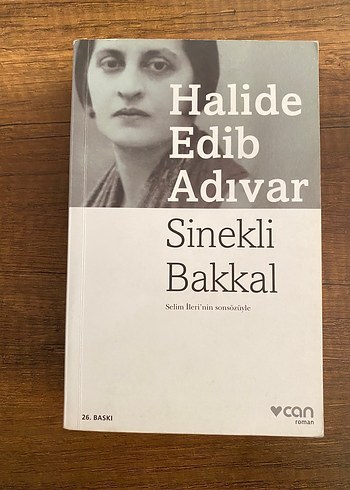 Sinekli Bakkal - Halide Edib Adıvar