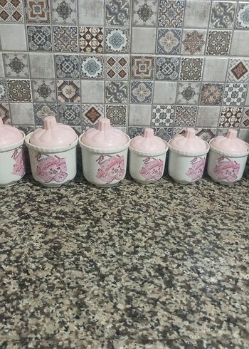 Pembe Pastel Kapaklı Mutfak Saklama Kavanozları