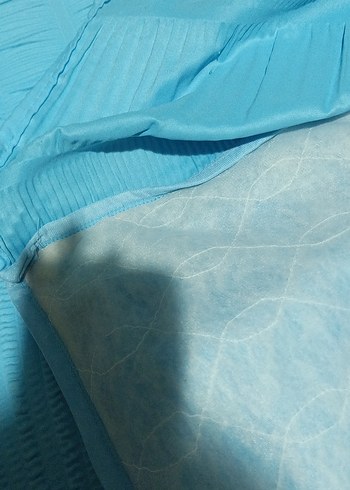 Parlak Mavi Yatak Örtüsü - Görsel 4