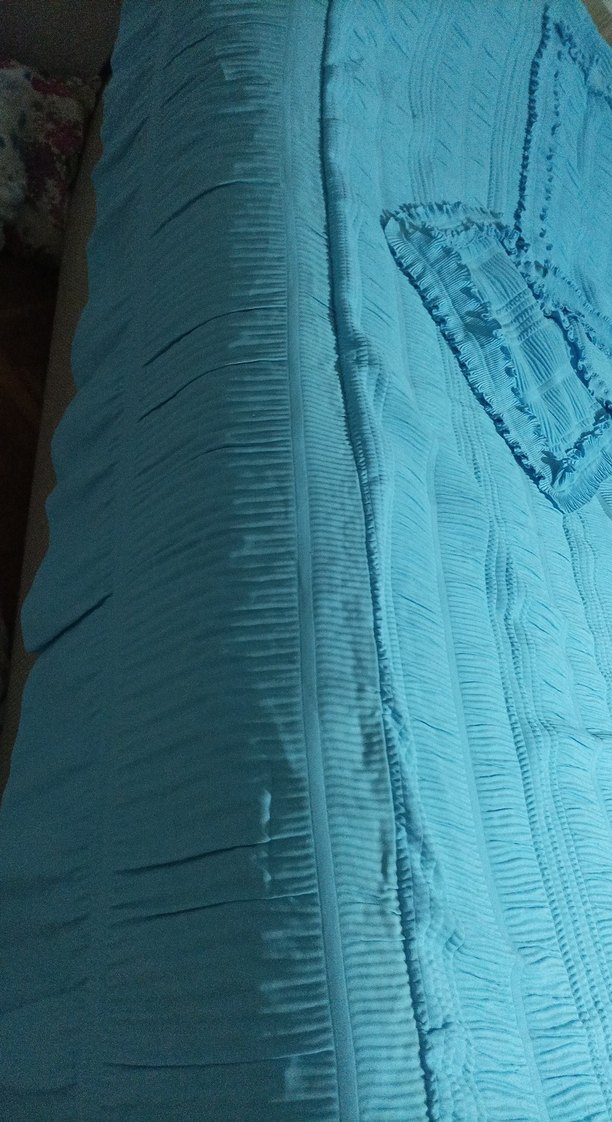 Parlak Mavi Yatak Örtüsü - Görsel 5