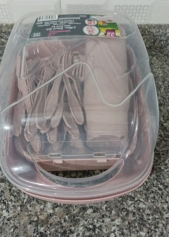 Diğer penbe piknik seti