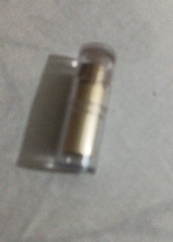 Bej Renkli Estée Lauder Ruj - Görsel 3