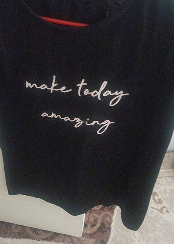 Kız Siyah Baskılı Kısa Kollu Tişört - Görsel 2