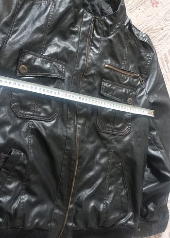 erkek. Siyah Deri Biker Ceket