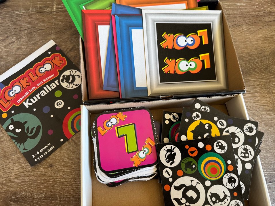 Look Look - Seek It Spy It Score It! Kutu oyunu - Görsel 2