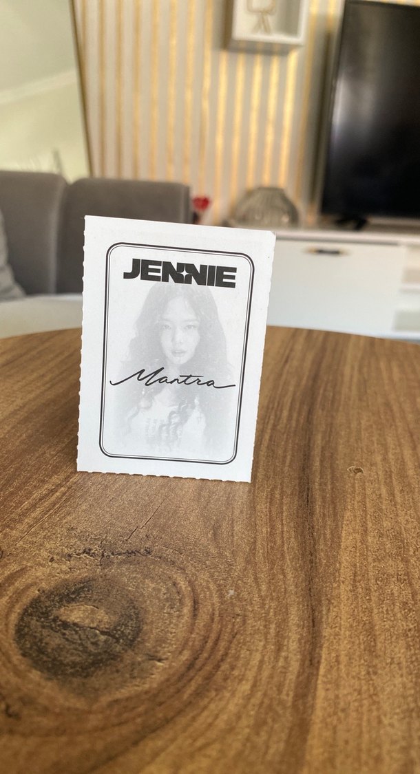 2 tane Jennie mantra pc (hediye koyuyorum). 
Bere - Görsel 2