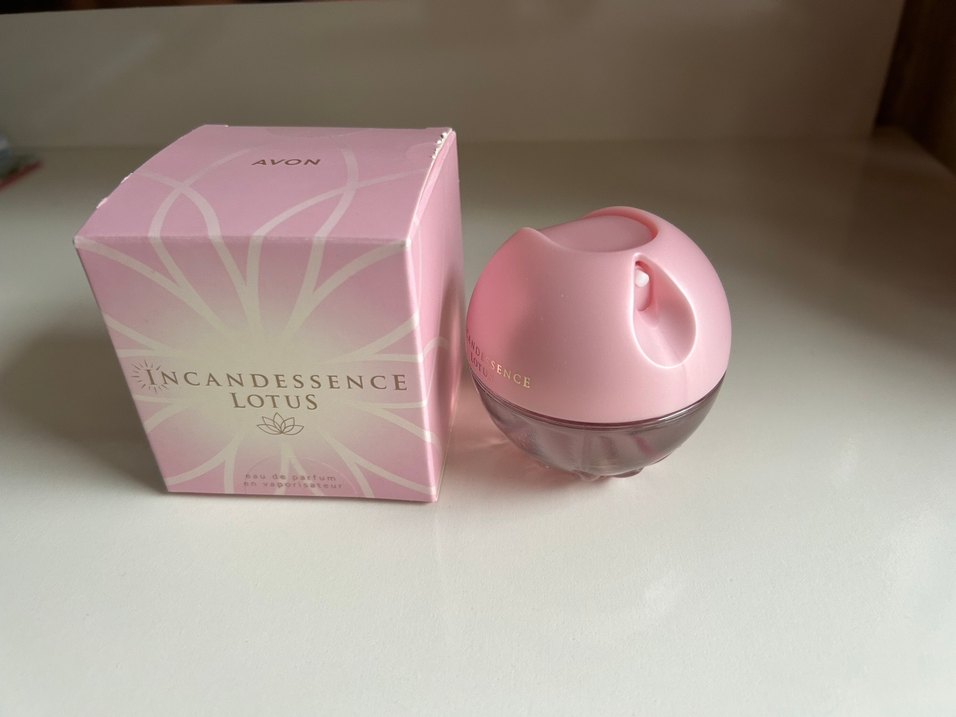 Avon ıncandessence lotus - Görsel 3