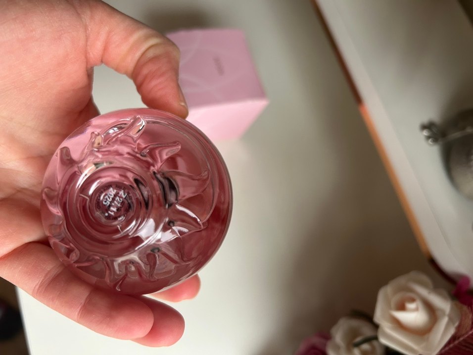 Avon ıncandessence lotus - Görsel 5