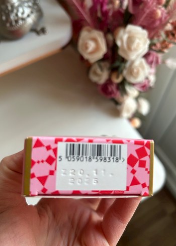 Avon Loviu Kadın Parfümü 30 ml - Görsel 4