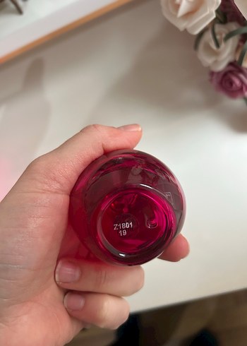 Avon Sürreal Bayan Parfümü - Görsel 3