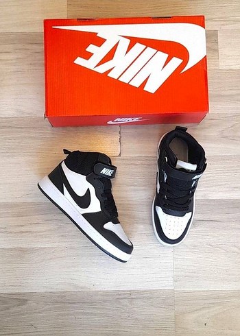 36 Beden beyaz Renk Nike Court