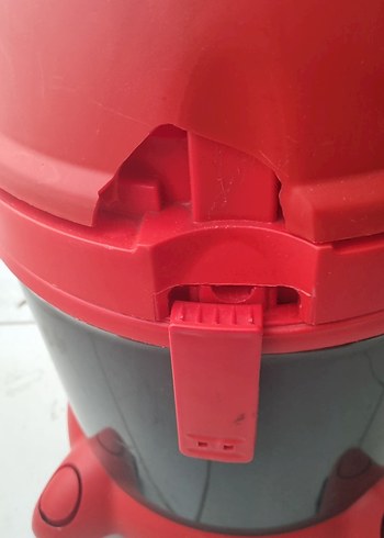 Kırmızı Elektrikli Süpürge iade yoktu garantisi mevcut - Görsel 4