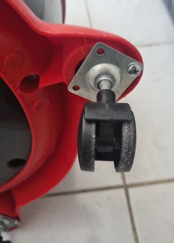 Kırmızı Elektrikli Süpürge iade yoktu garantisi mevcut - Görsel 6