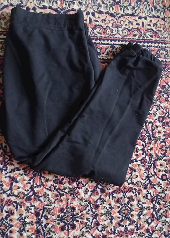 s Beden Siyah Rahat Kesim Eşofmanı
