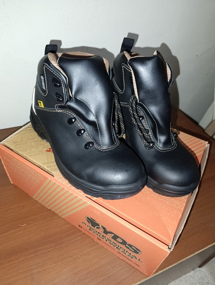 43-YDS çelik burunlu iş bot sıfır - Görsel 2