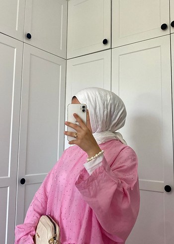 Diğer Taşlı etekli takım