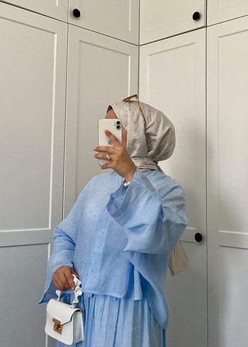 Diğer Taşlı etekli takım