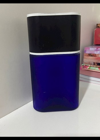 Vakko V Erkek Parfümü Boş Şişe - Görsel 2