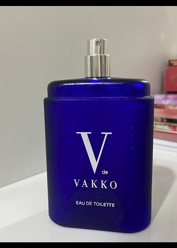 Vakko V Erkek Parfümü Boş Şişe - Görsel 3