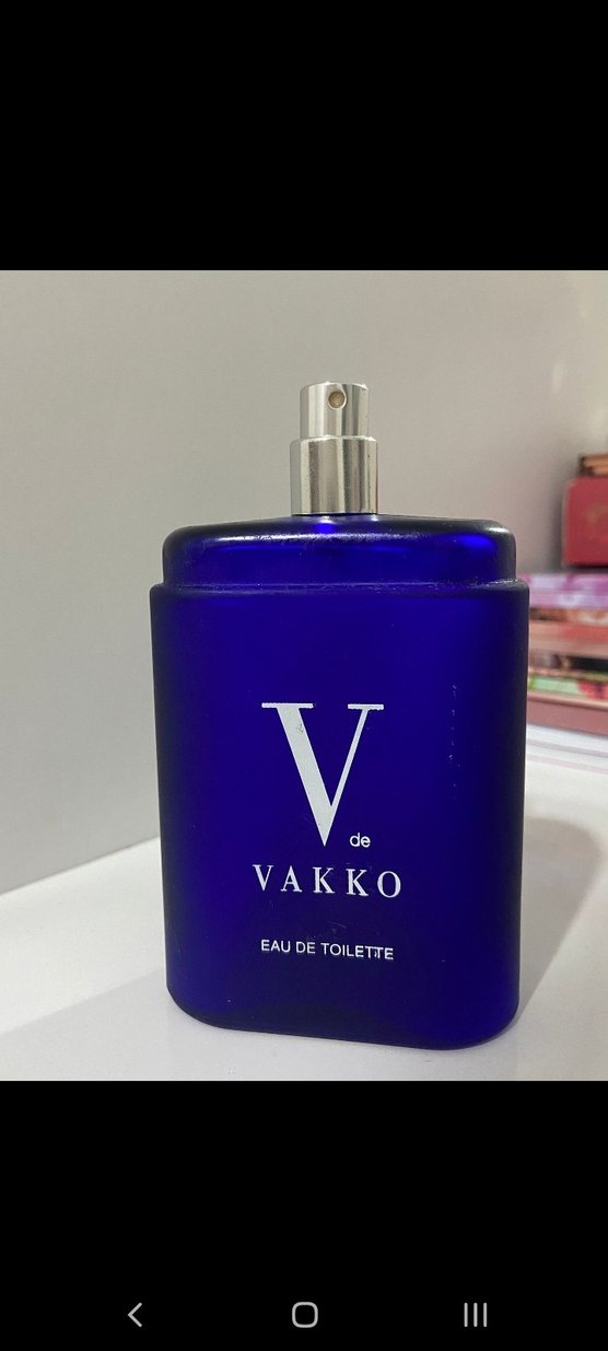 Vakko V Erkek Parfümü Boş Şişe - Görsel 3