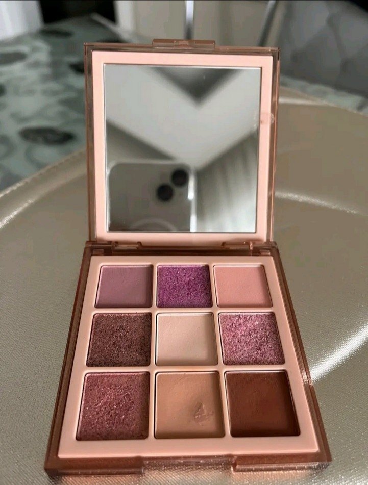 Huda Beauty Far Paleti - Görsel 2