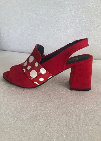 Kırmızı Puantiyeli Dolgu Topuklu Kadın Ayakkabım - Görsel 6