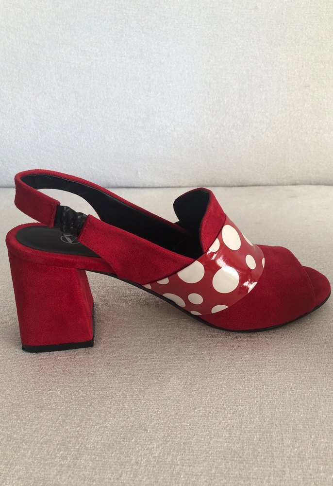 Kırmızı Puantiyeli Dolgu Topuklu Kadın Ayakkabım - Görsel 4