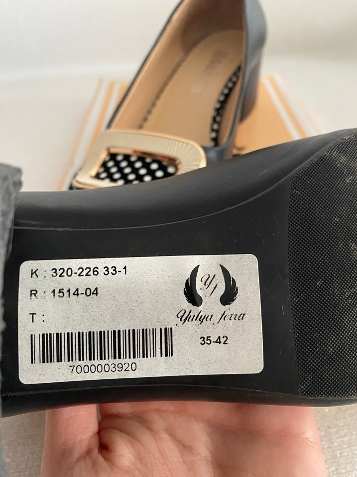 Siyah Puantiyeli Tokalı Kadın Topuklu Ayakkabı - Görsel 5