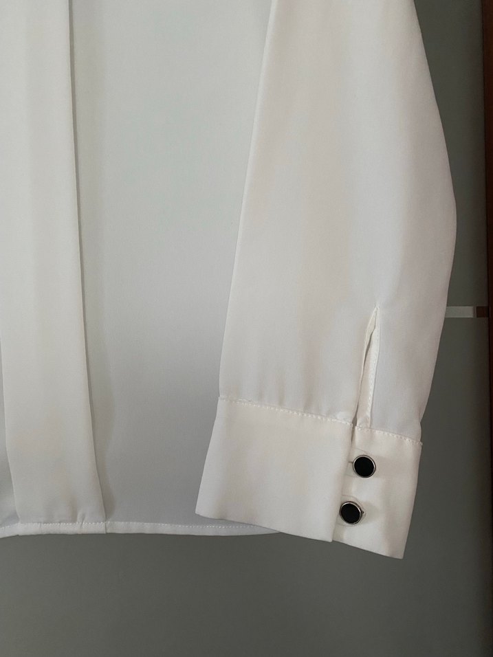 Beyaz Kadın Gömlek, Düğmeli, Uzun Kollu - Görsel 4