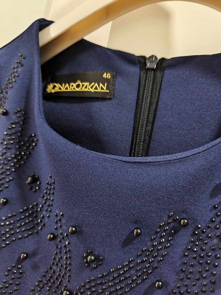 Nakışlı Payet Detaylı Lacivert abiye elbise - Görsel 2