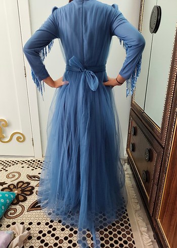 Mavi Drapeli Uzun Kollu İşlemeli Abiye - Görsel 4