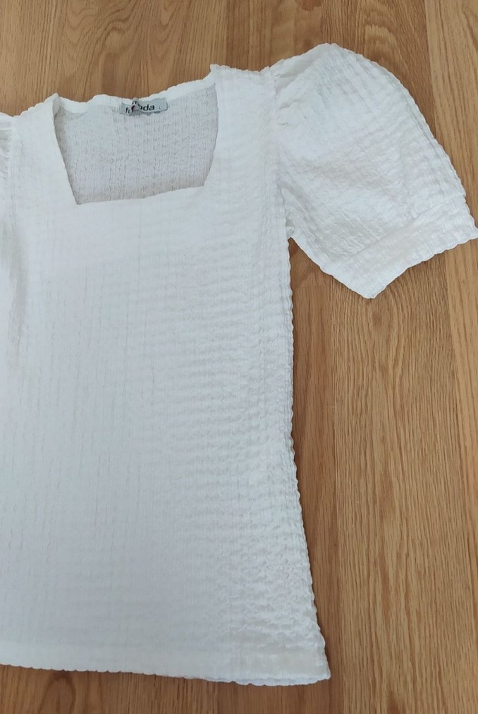 Fullamoda Kare Yaka Bluz - Görsel 4