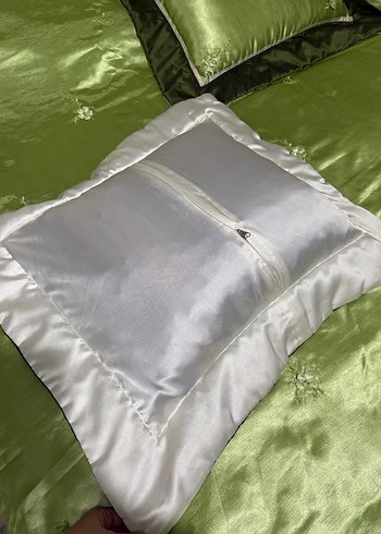 Yeşil İşlemeli saten çift kişilik Yatak Örtüsü takımı - Görsel 7