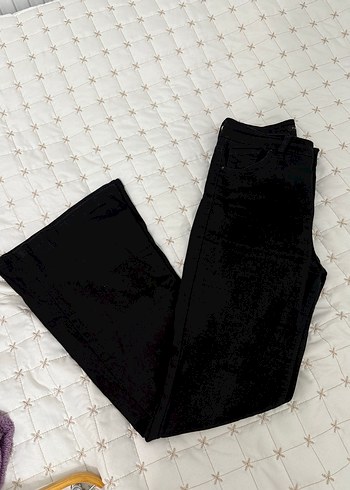 Siyah Bol Kesim Midi Boy Kot Pantolon - Görsel 4