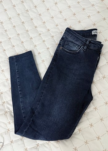 Düğmeli Lacivert Kadın Midi Denim Pantolon - Görsel 4