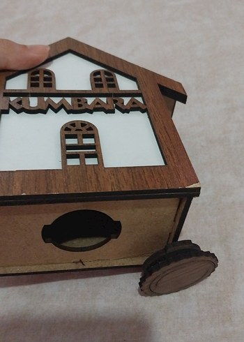 Beden Renk Ahşap Ev Figürlü Kumbara