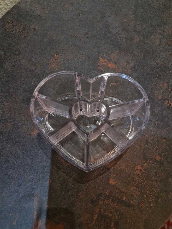 Şeffaf kalp şeklinde organizer kutusu - Görsel 5