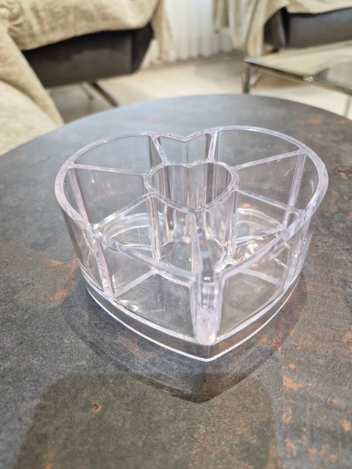 Şeffaf kalp şeklinde organizer kutusu - Görsel 3