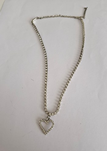 Parlak Zincir Detaylı Kalp Kolye - Görsel 6