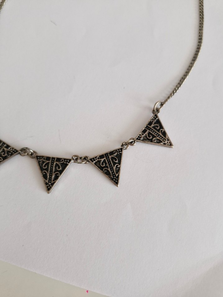 Gri Gotik Zincir Detaylı Midi Kolye - Görsel 5