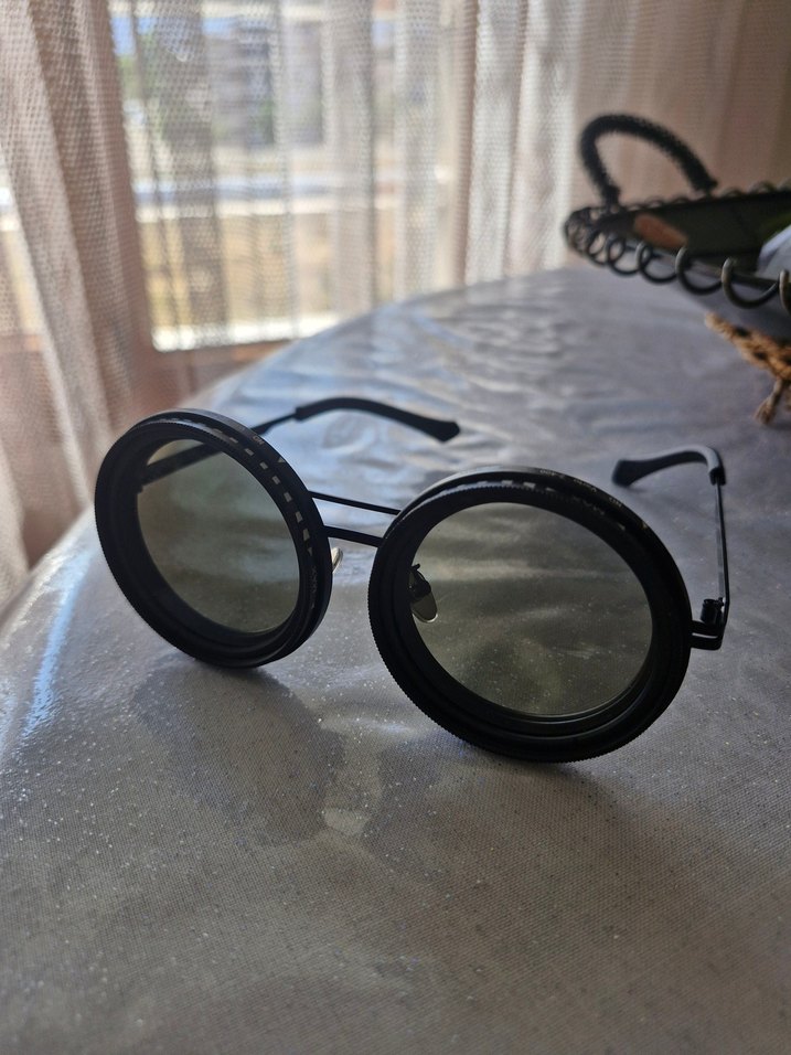 Siyah Punk Tarzı Yuvarlak Ayarlanabilir Güneş Gözlüğü - Görsel 3