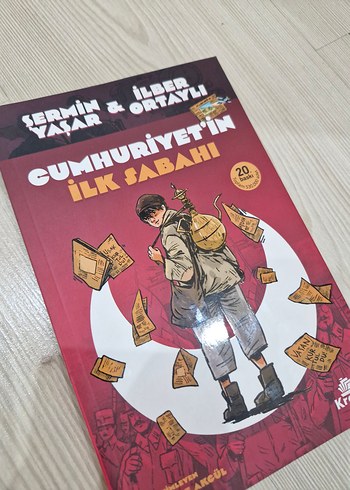  Beden Cumhuriyet'in İlk Sabahı - Şermin Yaşar & İlber Ortaylı