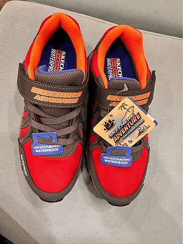 Skechers çocuk su geçirmez ayakkabı