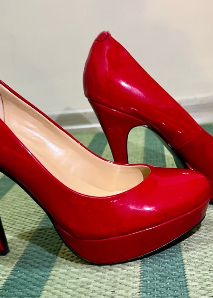 Guess abiye ayakkabı - Görsel 3