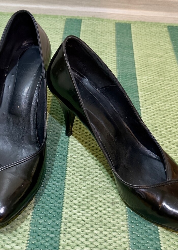 Divarese ve inci ayakkabı beraber - Görsel 4