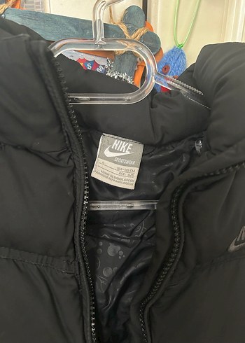 Nike Siyah Erkek Çocuk Mont - Görsel 2